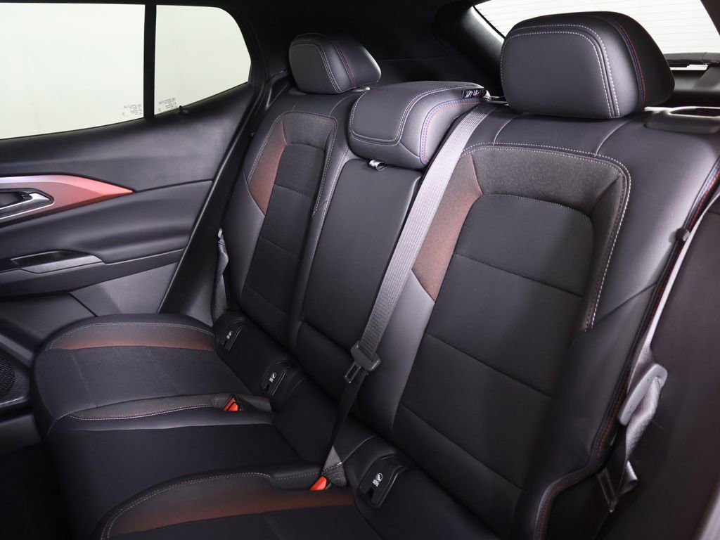 Used 2024 Chevrolet Equinox EV RS image 29