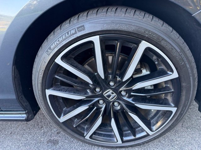 Used 2024 Honda Accord Touring image 15