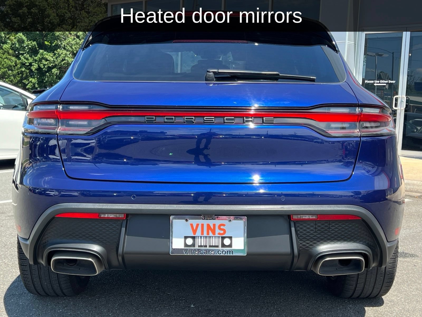 Used 2022 Porsche Macan AWD/4WD image 11