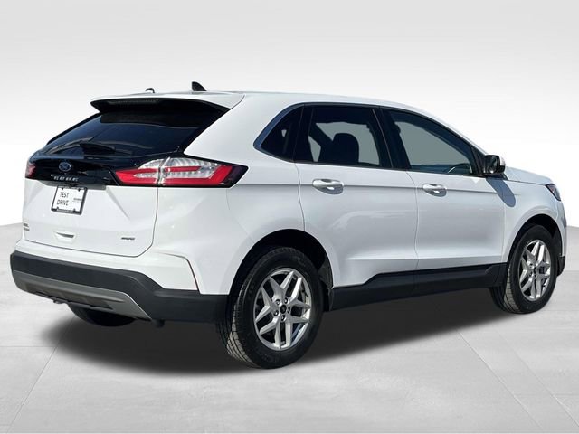 Used 2024 Ford Edge SEL image 7