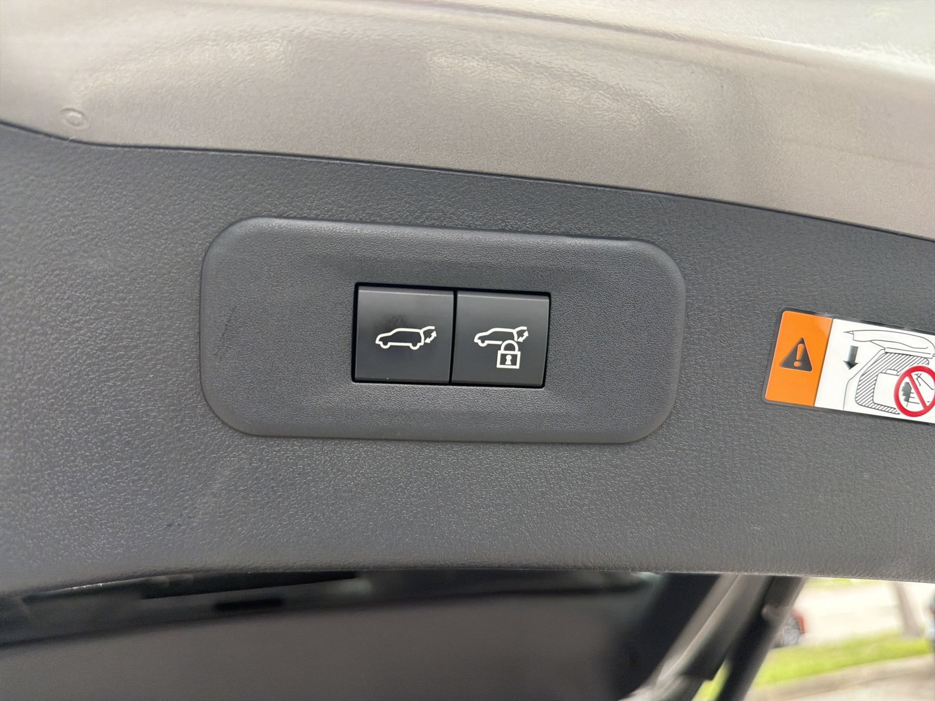 Used 2025 Lexus NX 350h AWD w/ Cold Area Package image 13