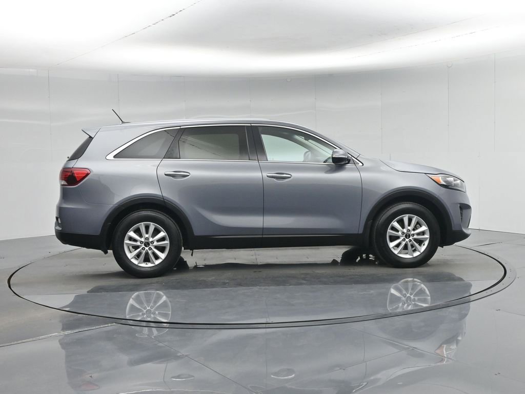 Used 2020 Kia Sorento LX image 26