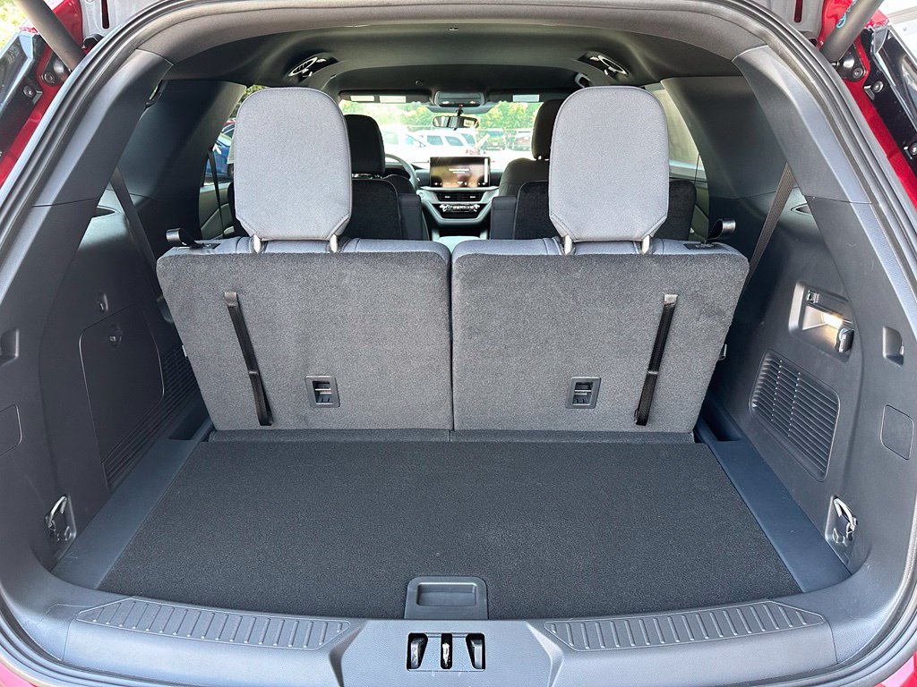 New 2027 Ford Explorer Active AWD/4WD image 25