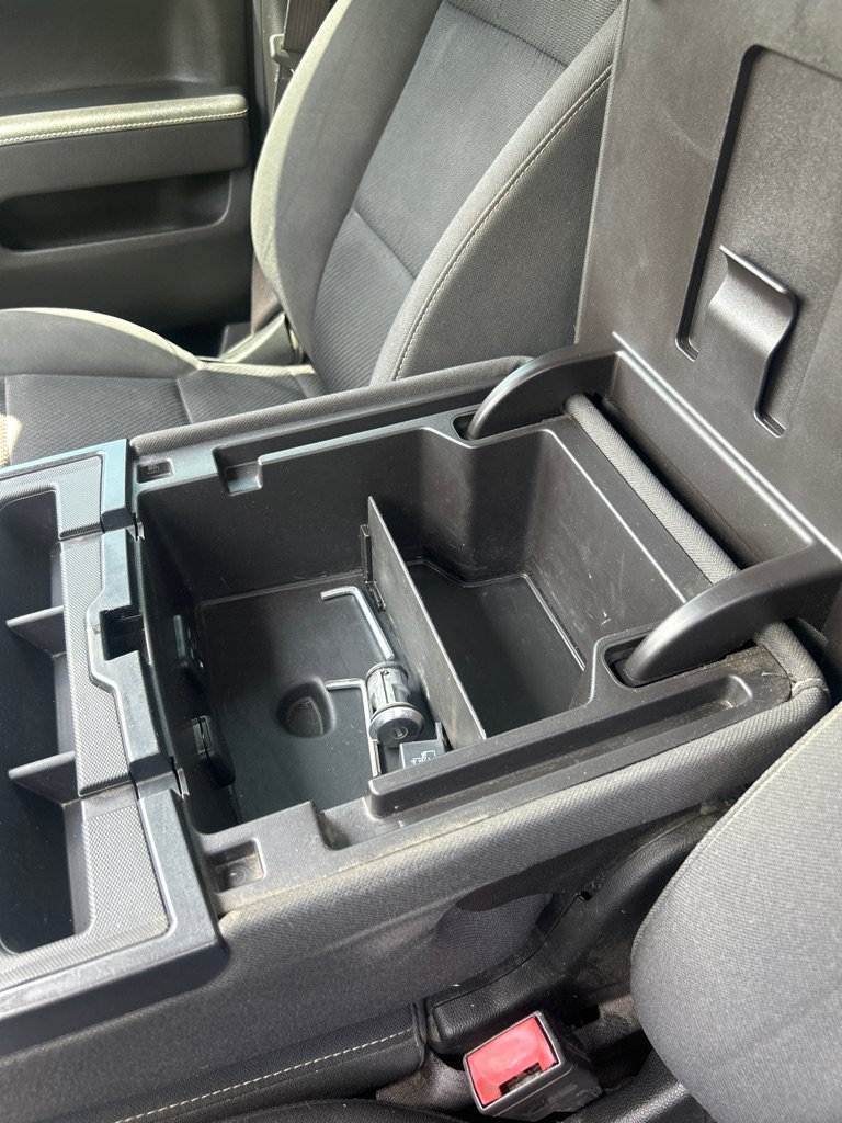 Used 2015 Chevrolet Silverado 2500 LT AWD/4WD image 15