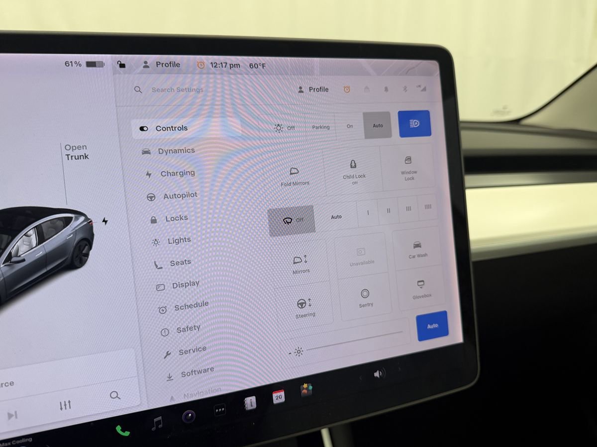 Used 2020 Tesla Model 3 Long Range AWD/4WD image 21