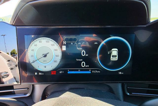 New 2026 Hyundai Elantra N FWD image 17