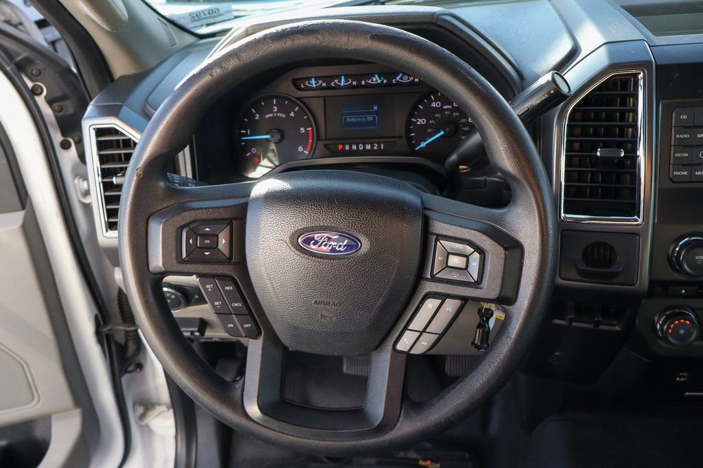 Used 2017 Ford F550 2WD Regular Cab Super Duty image 29
