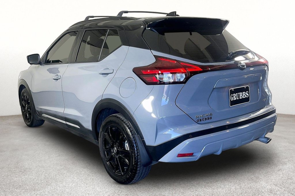 Used 2024 Nissan Kicks SR w/ SR Premium Package FWD image 14