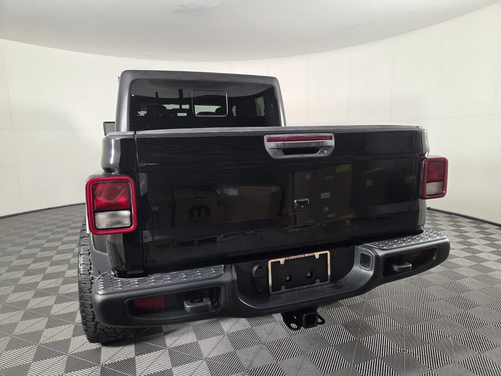 Used 2021 Jeep Gladiator Sport AWD/4WD image 6