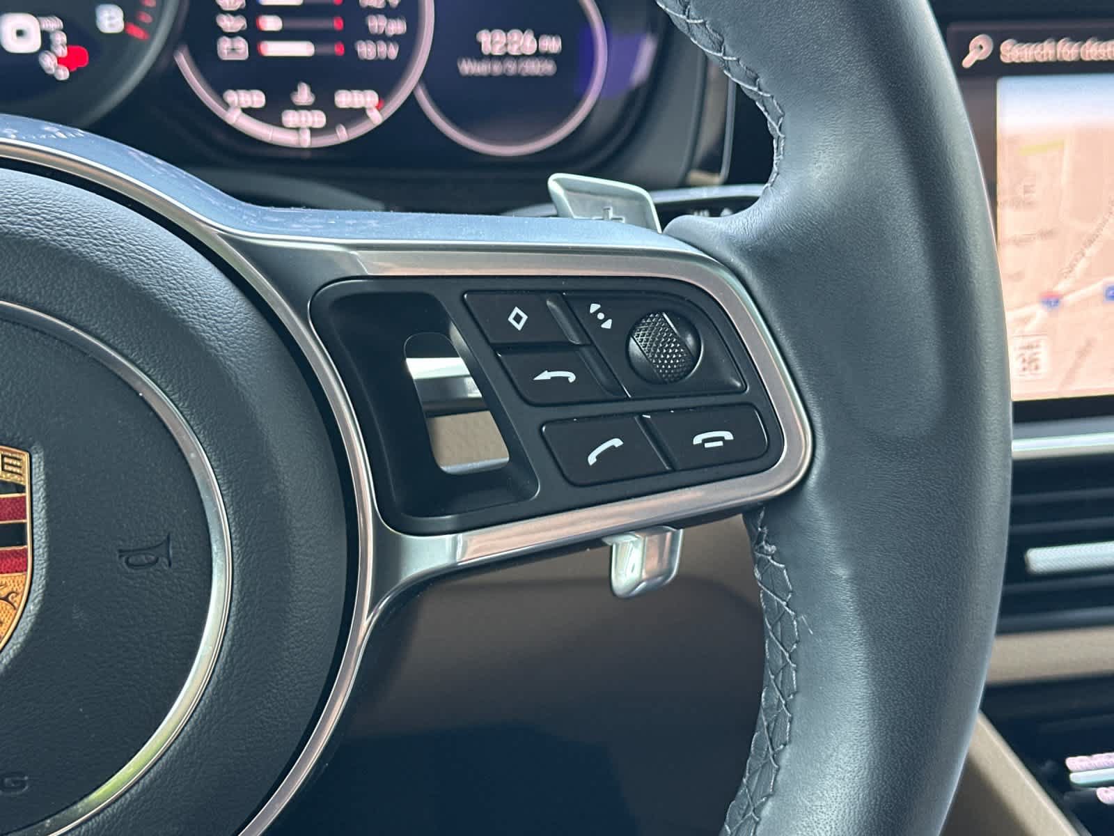 Certified 2023 Porsche Cayenne Platinum Edition AWD/4WD image 28