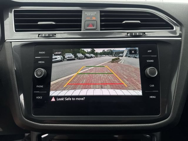 Used 2023 Volkswagen Tiguan SE FWD image 19