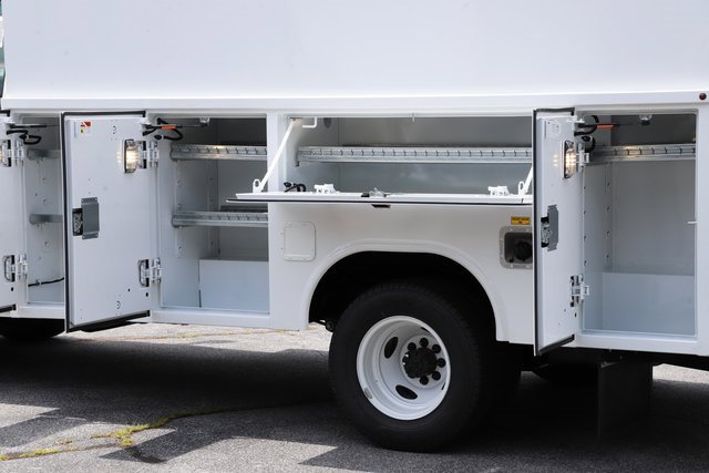 New 2026 Ford E-350 and Econoline 350 Super Duty w/ Power Equipment Group image 10