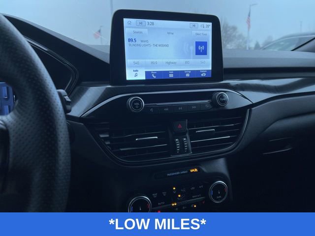 Used 2024 Ford Escape ST-Line image 14