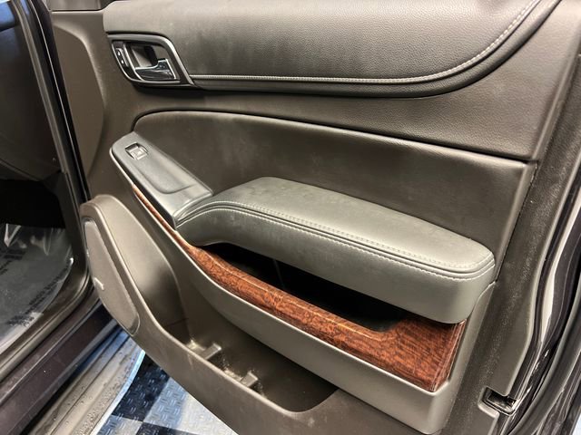 Used 2017 GMC Yukon SLT w/ Open Road Package image 12