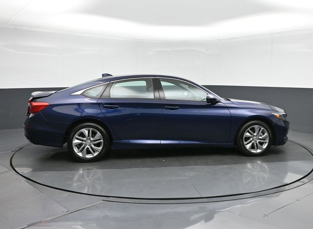 Used 2018 Honda Accord LX image 8