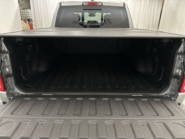 Used 2022 RAM 1500 Big Horn AWD/4WD image 23