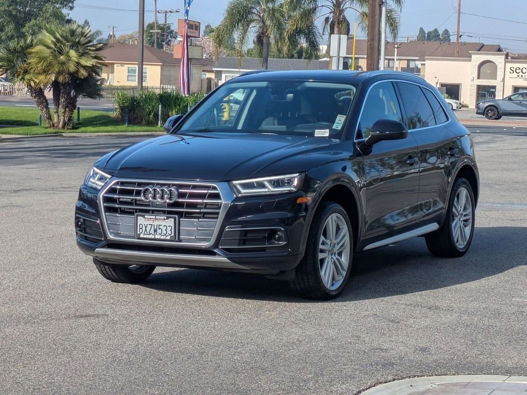 Used 2018 Audi Q5 Prestige w/ Prestige Package image 4