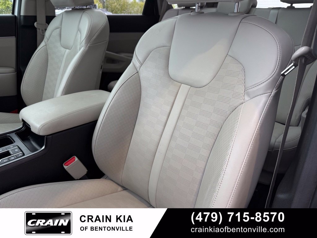 Certified 2025 Kia Sorento S w/ Panoramic Sunroof Package FWD image 23