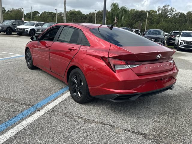 Certified 2021 Hyundai Elantra SEL image 8