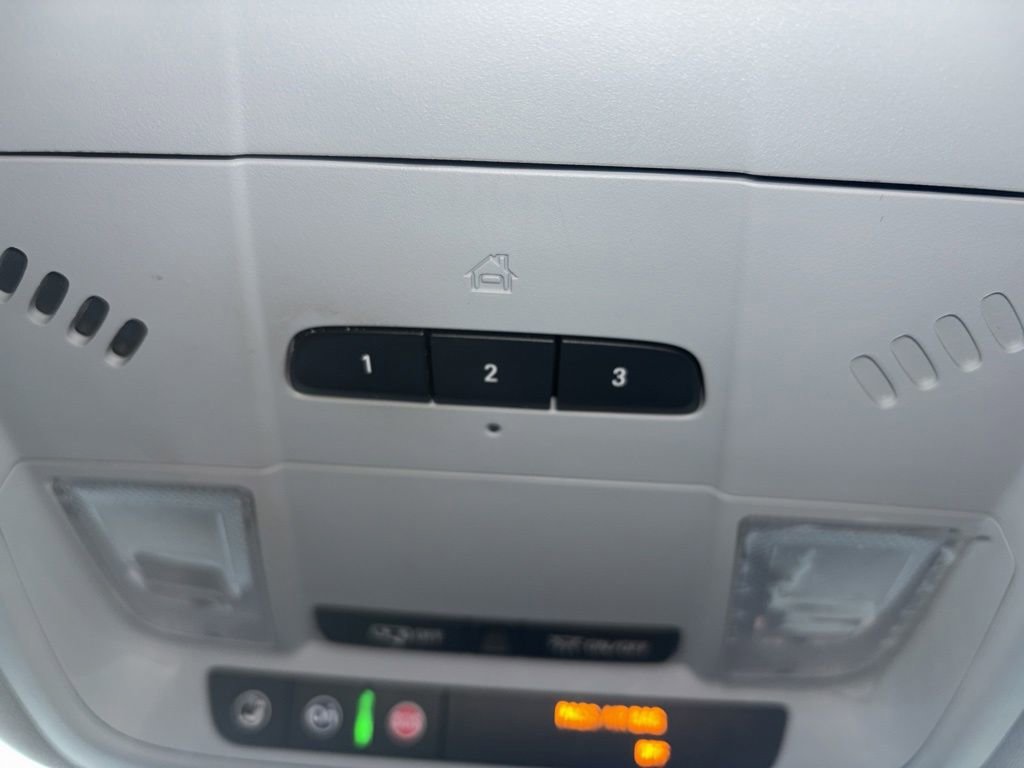 Used 2019 Chevrolet Blazer LT image 36