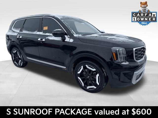 Used 2023 Kia Telluride S w/ S Sunroof Package