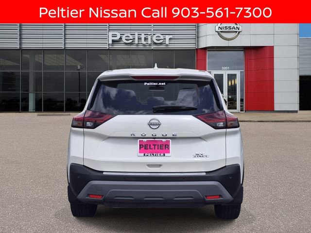 Certified 2023 Nissan Rogue SV image 5