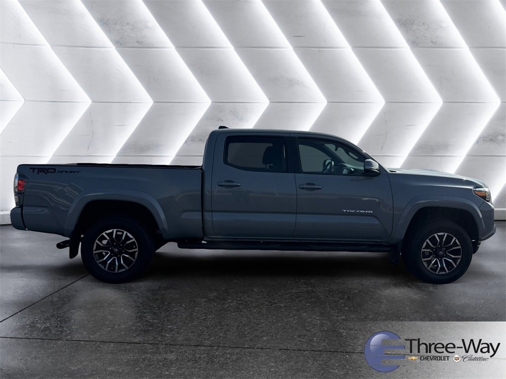 Used 2020 Toyota Tacoma SR5 image 6