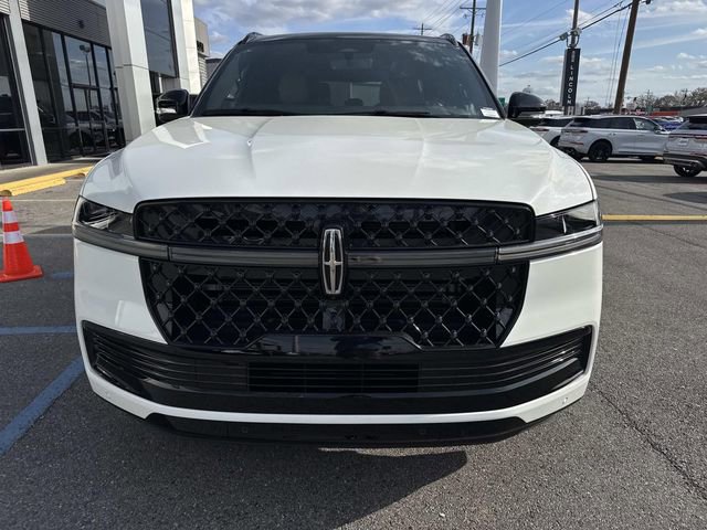 New 2026 Lincoln Navigator L Black Label image 2