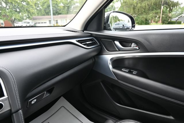 Used 2024 Genesis G70 2.5T AWD/4WD image 28