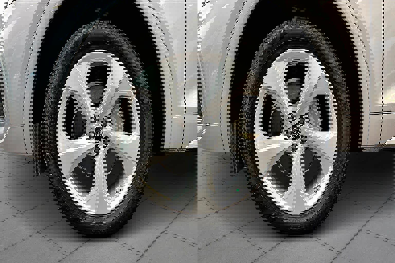 Certified 2025 Audi Q5 2.0T Premium Plus w/ Premium Plus Package image 10