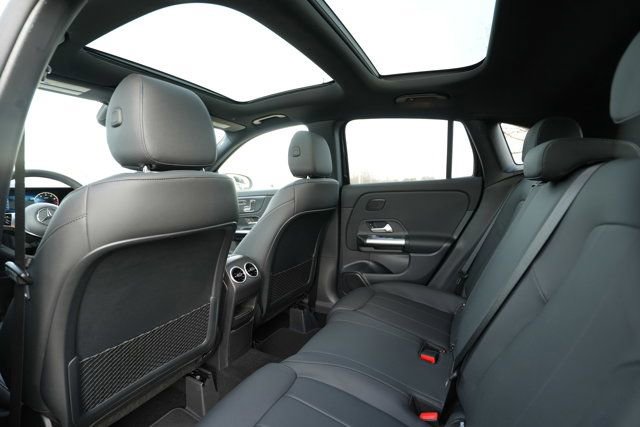 Used 2026 Mercedes-Benz GLA 250 image 37