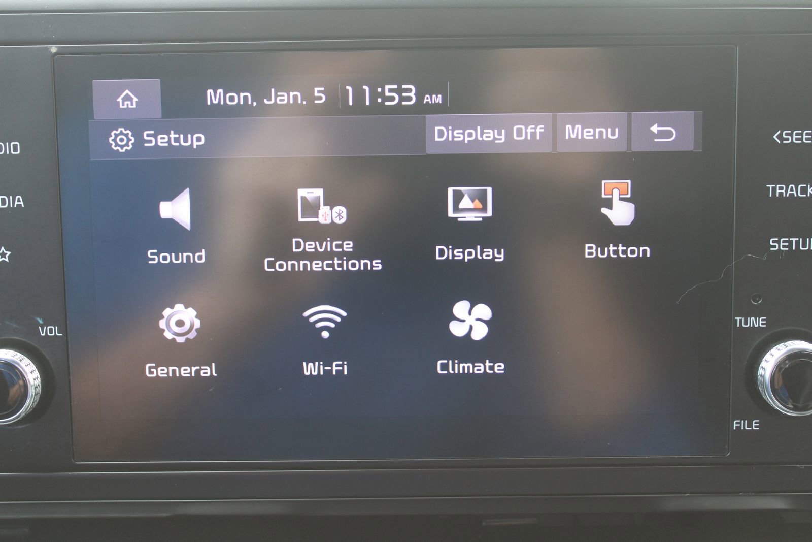 Used 2022 Kia Carnival LX image 53