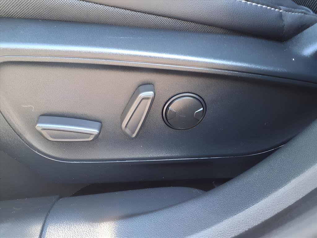 Used 2021 Ford Escape SEL w/ Technology Package image 16