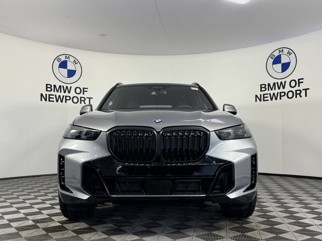 New 2026 BMW X5 xDrive40i w/ M Sport Package AWD/4WD image 4