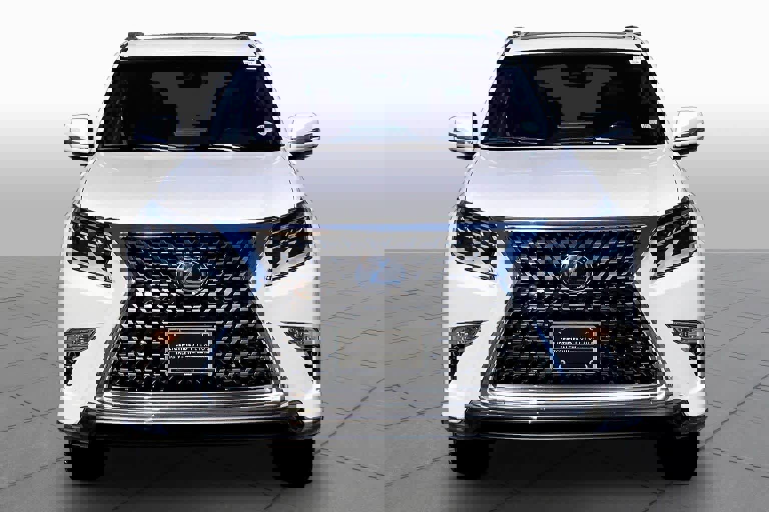 Used 2023 Lexus GX 460 Premium w/ Accessory Package image 4