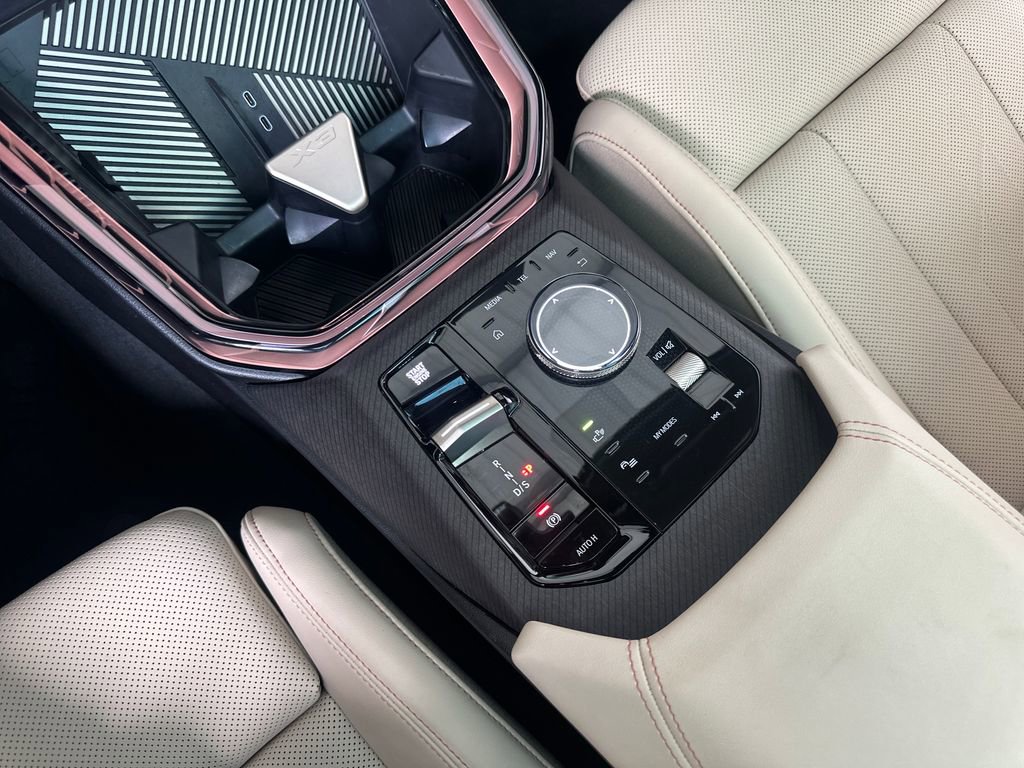 Used 2025 BMW X3 xDrive30i w/ Convenience Package image 30