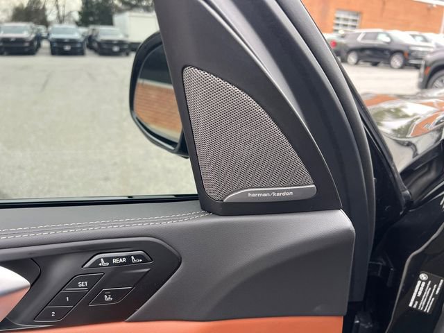 Used 2026 BMW X7 xDrive40i w/ M Sport Package image 27