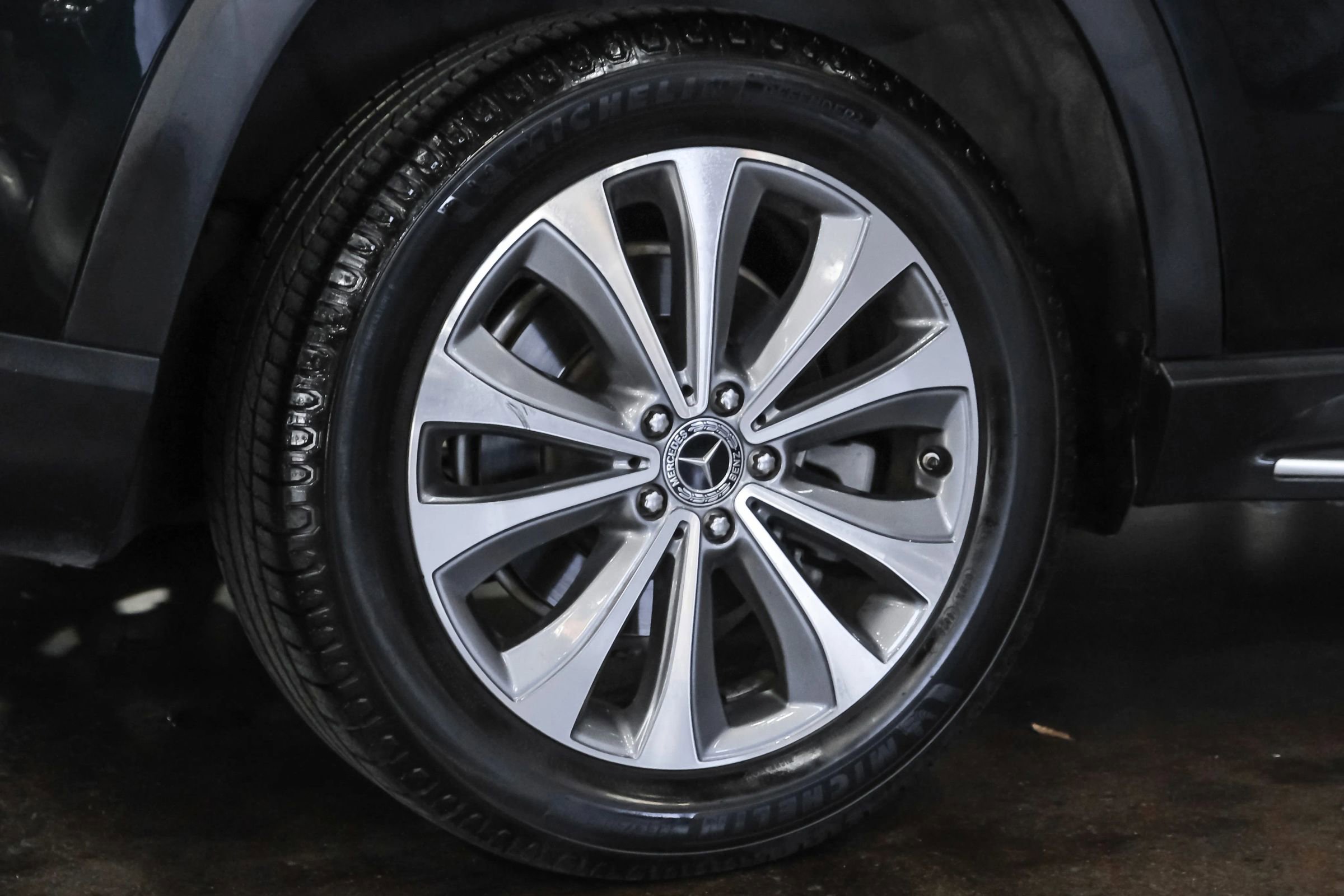 Used 2020 Mercedes-Benz GLE 350 w/ Parking Assist Package image 54