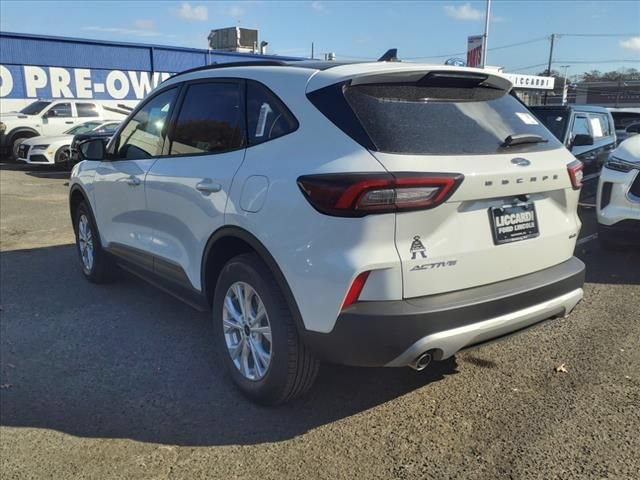 New 2025 Ford Escape Active w/ Cold Weather Package AWD/4WD image 4