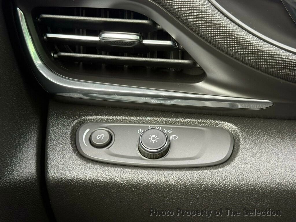 Used 2024 Buick Envista Preferred w/ Convenience I Package image 28