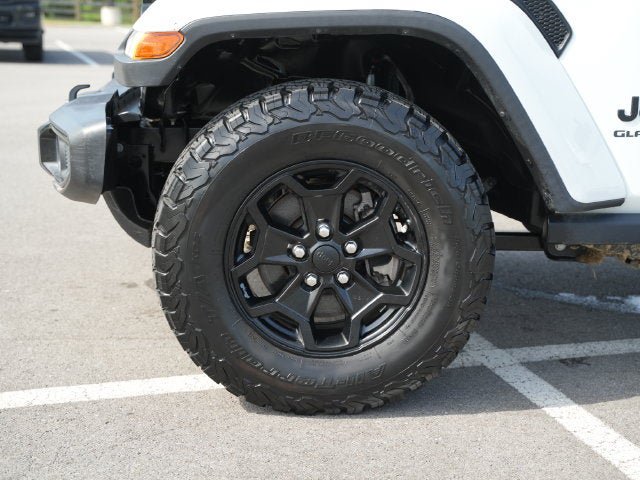 Used 2021 Jeep Gladiator Sport AWD/4WD image 12