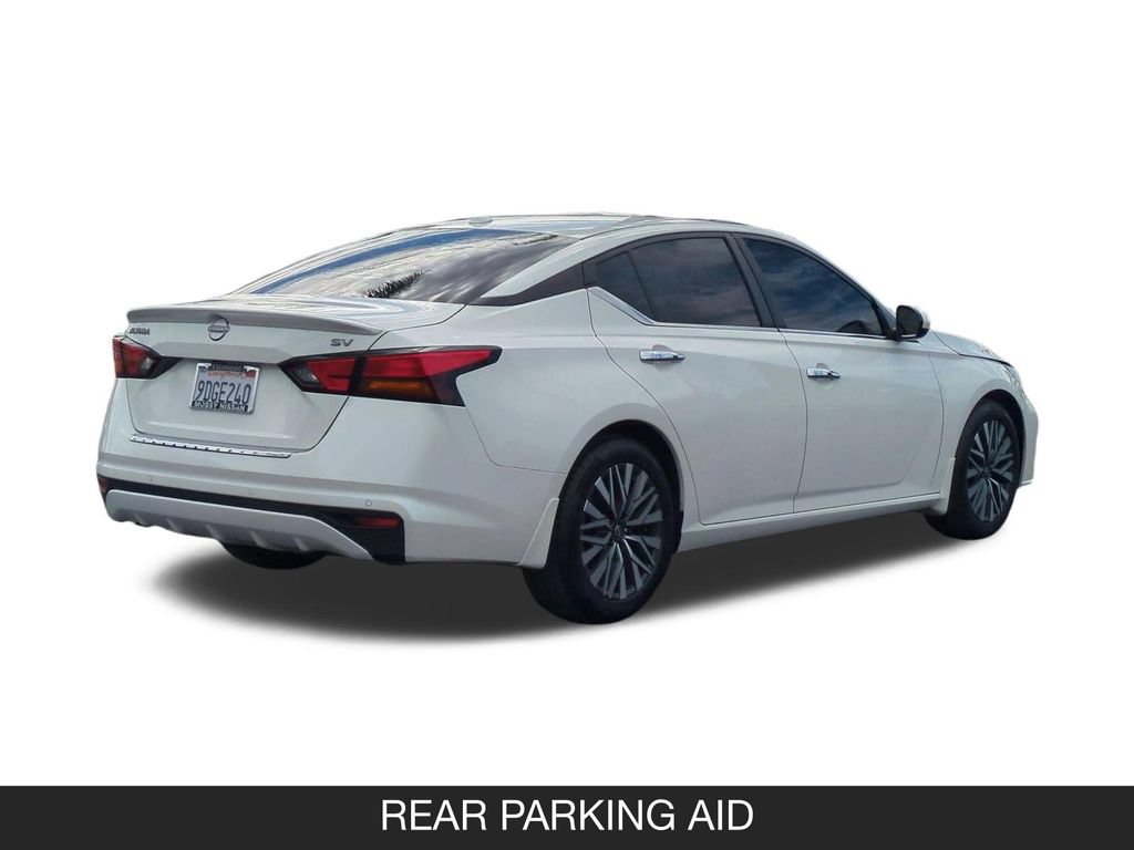 Certified 2023 Nissan Altima 2.5 SV FWD image 9