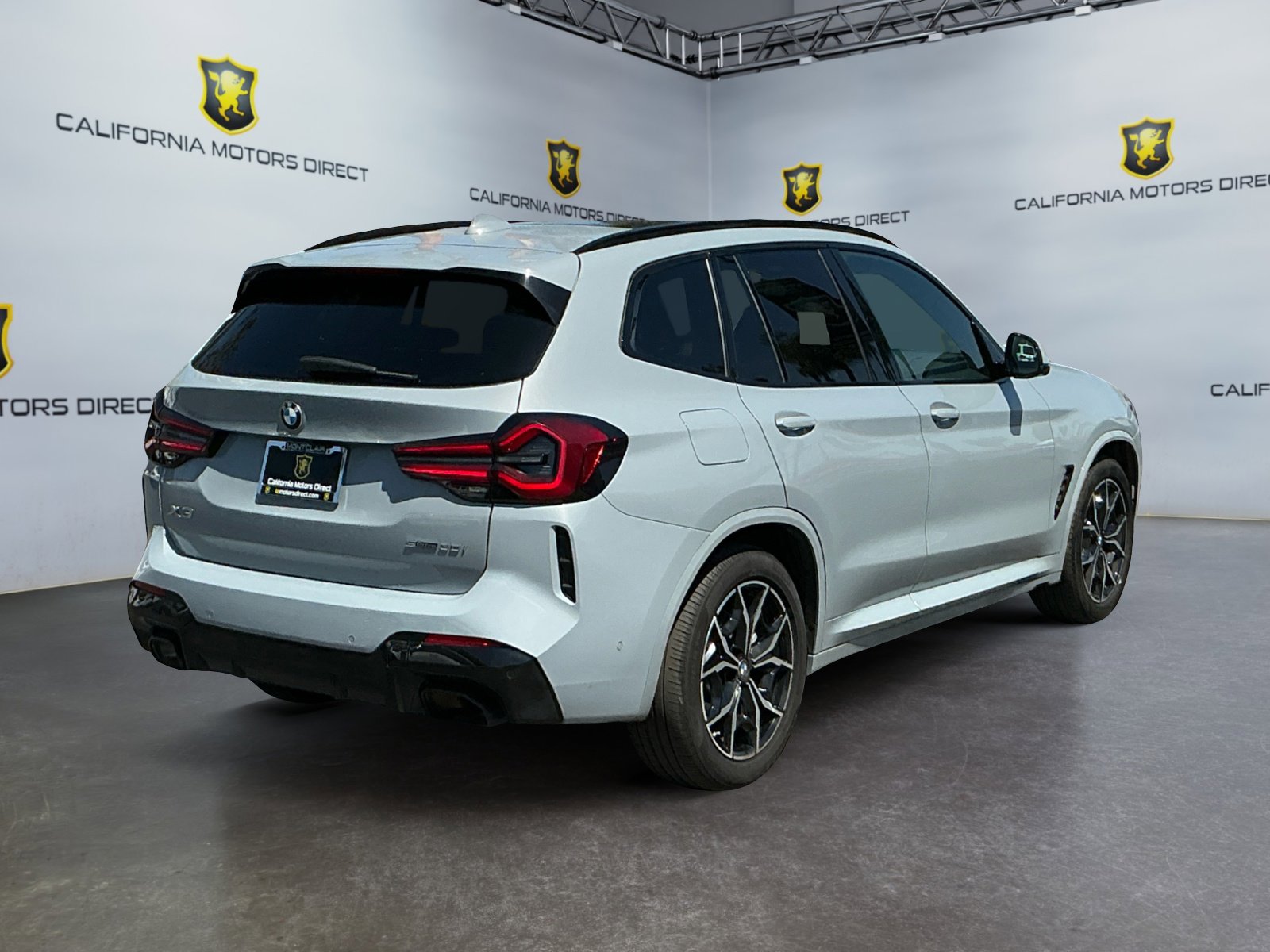 Used 2023 BMW X3 sDrive30i w/ M Sport Package RWD image 5
