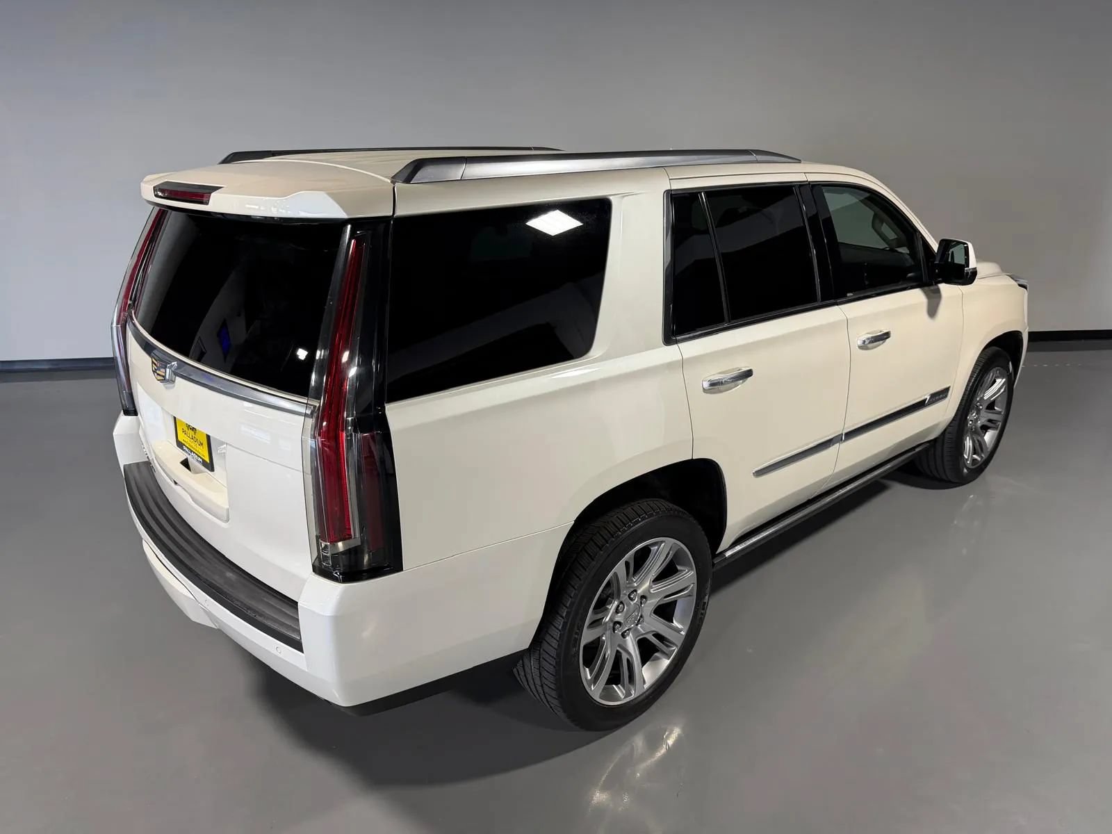 Used 2015 Cadillac Escalade Premium AWD/4WD image 49