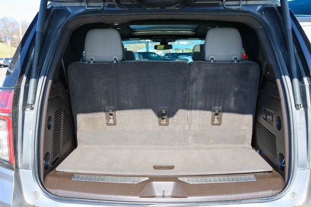 Used 2021 Chevrolet Tahoe Z71 w/ Luxury Package image 9