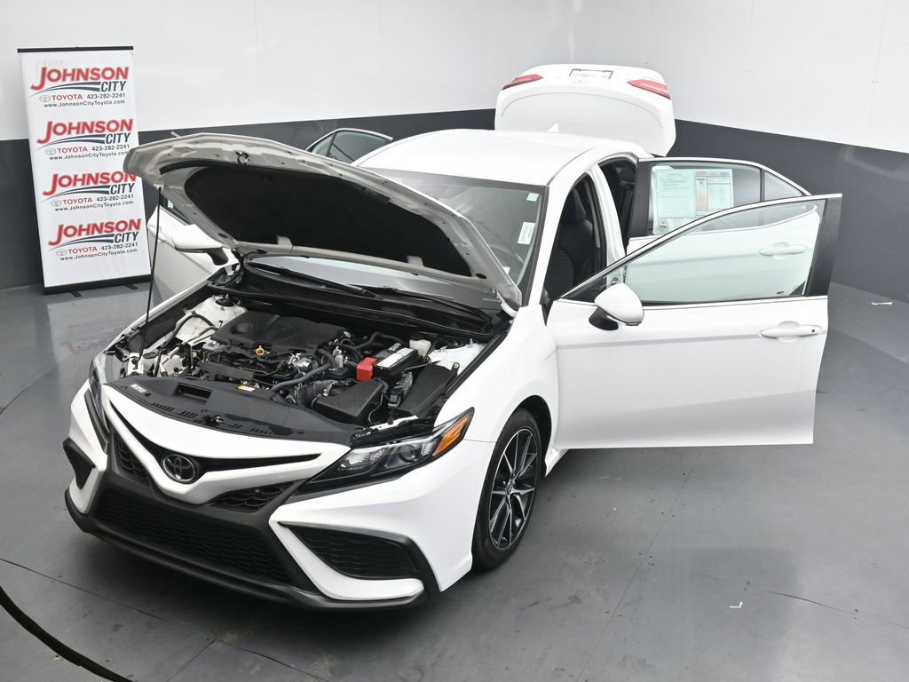 Used 2024 Toyota Camry SE FWD image 44