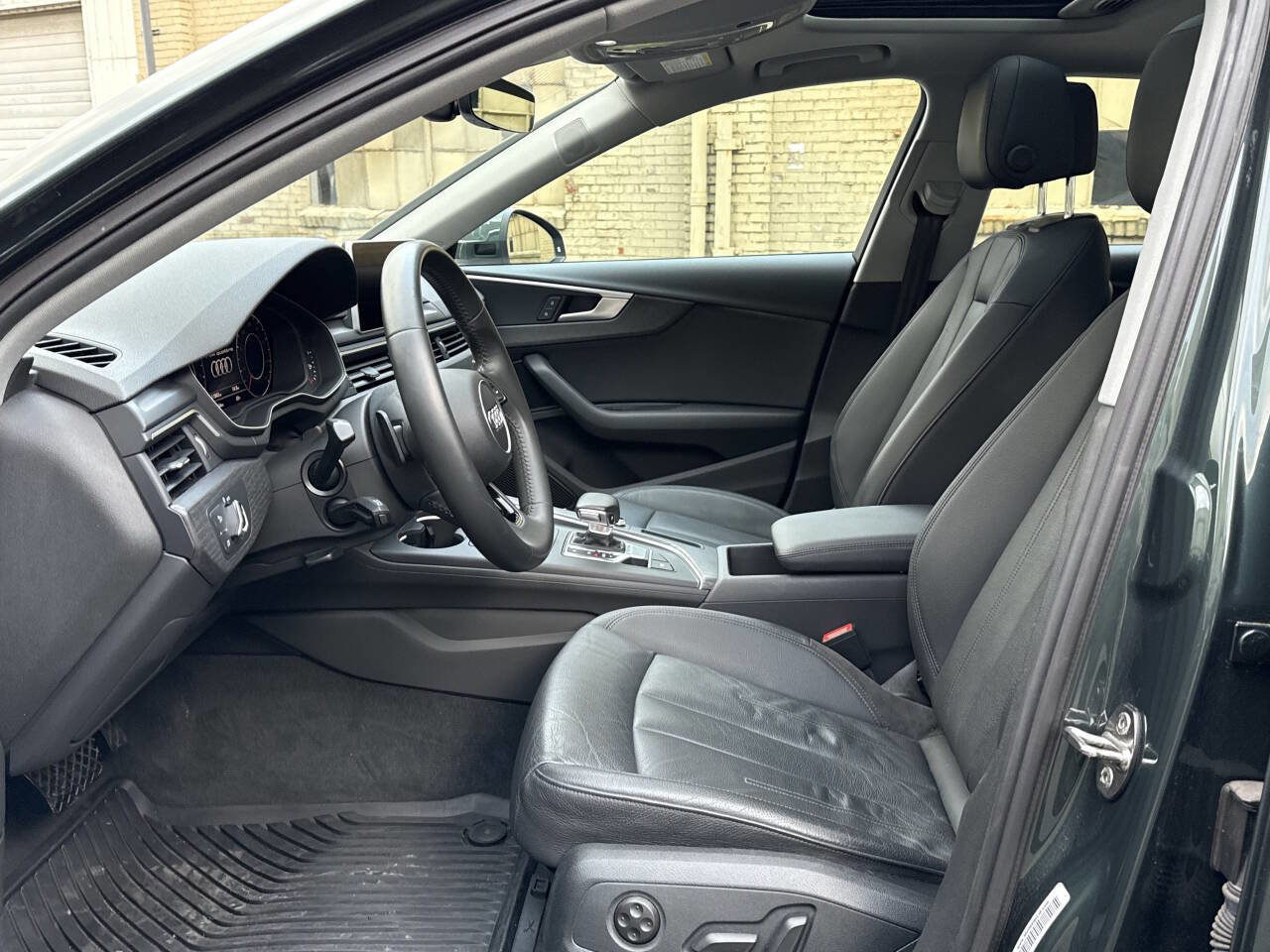 Used 2017 Audi A4 2.0T Premium Plus image 27