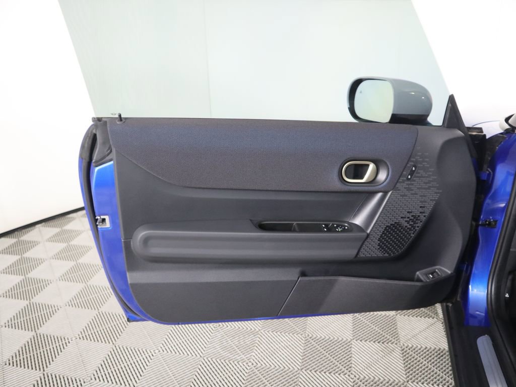 Certified 2025 MINI Cooper S image 23