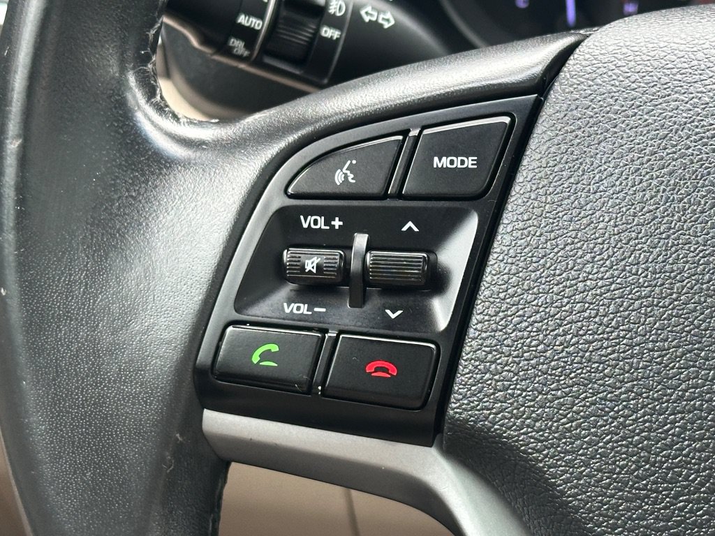 Used 2017 Hyundai Tucson Value AWD/4WD image 23