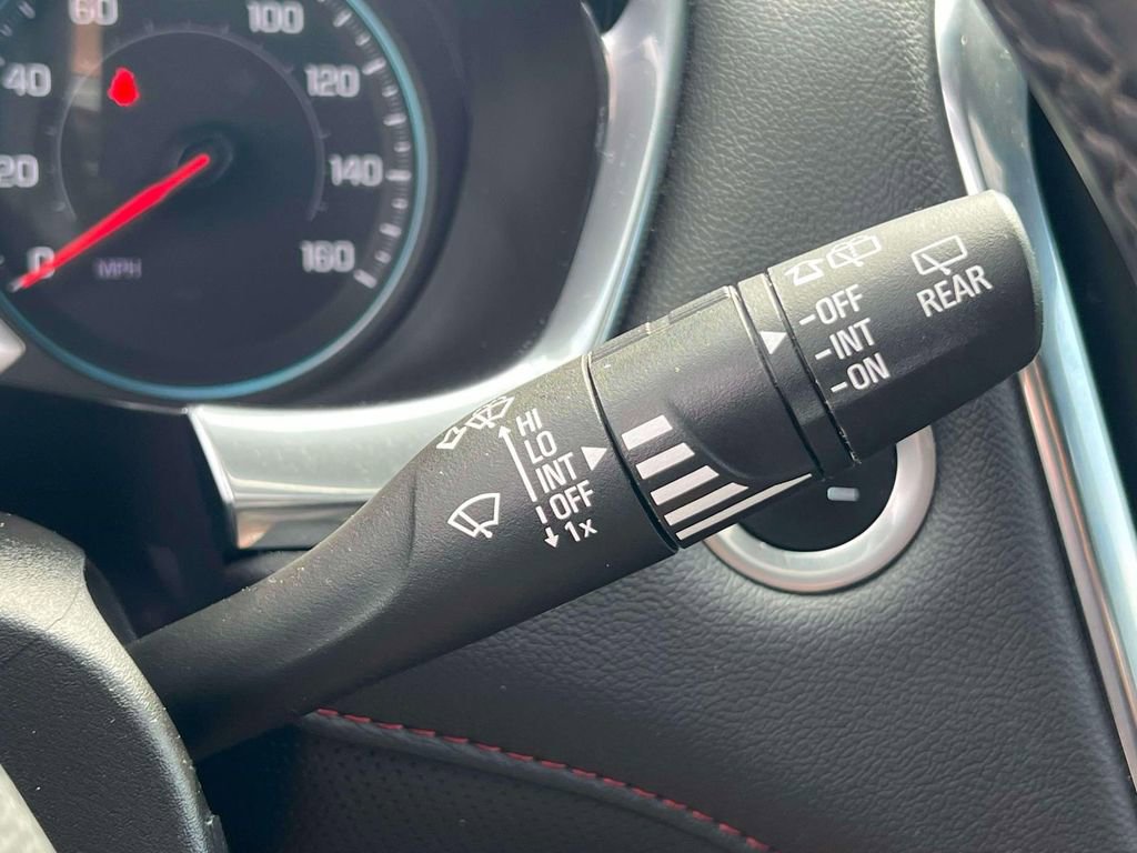 Used 2023 Chevrolet Traverse RS AWD/4WD image 27